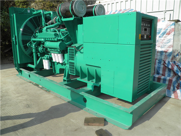 盘县发电机租赁-厂家给大家介绍发电机失磁现象