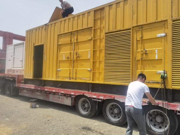 盘县发电机出租100KW发电机需要什么规格的电缆线？