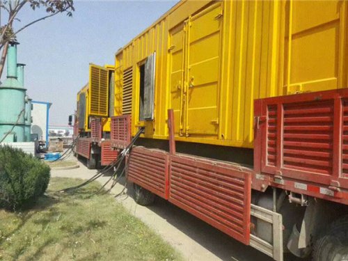 盘县发电机出租如何根据燃油压力判断燃油系统是否存在故障？