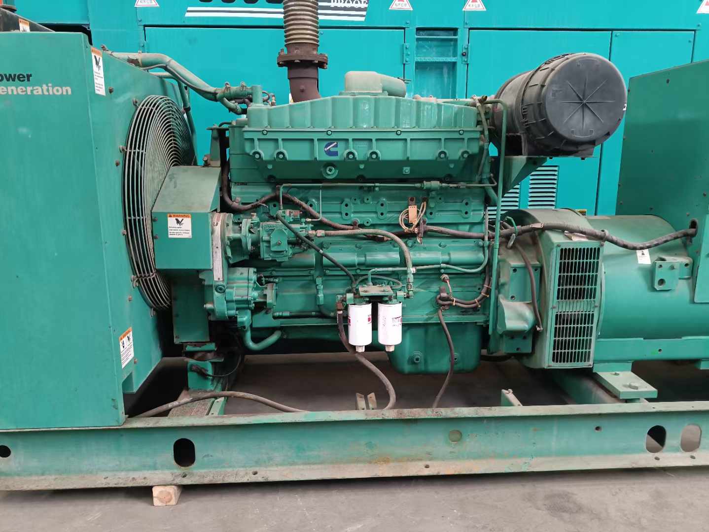 盘县过载会对 600kW 柴油发电机组造成哪些损害？