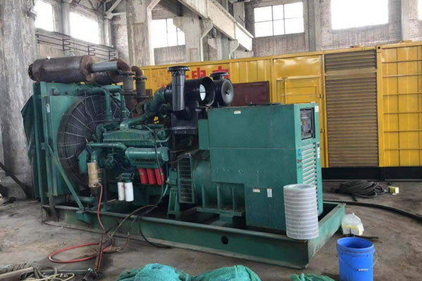 盘县发电机组的空气滤清器应该如何保养？