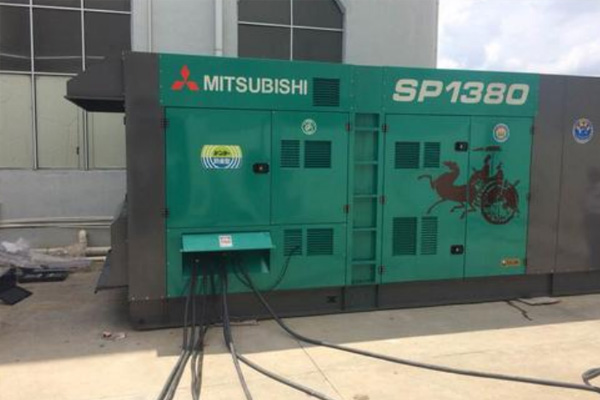 盘县为什么有些柴油发电机组的输出电压可以调节？