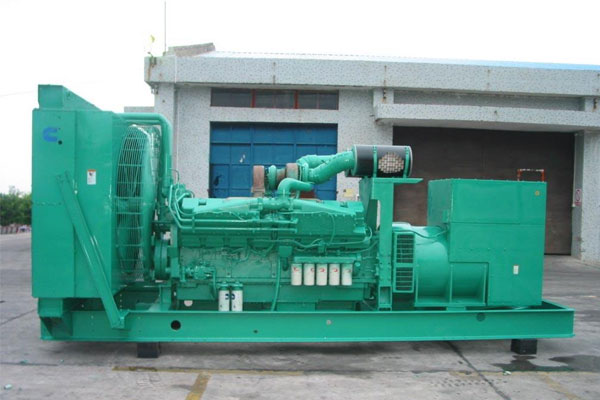 盘县工厂发电机应急发电时如何更准确地检查发电机状态？